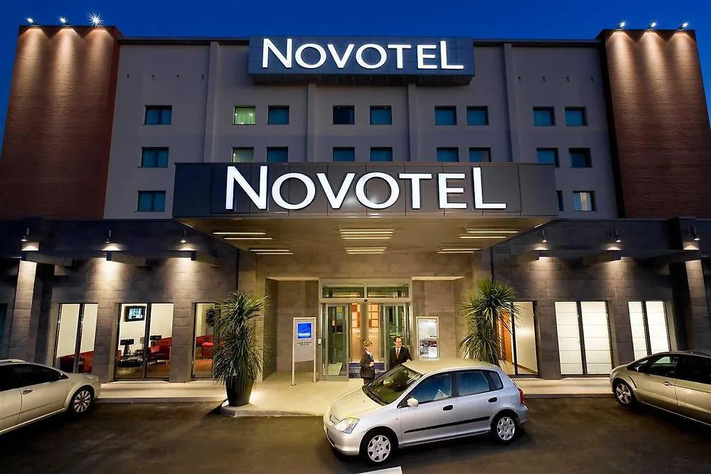 Novotel Milano Malpensa Aeroporto Cardano Al Campo 4*,