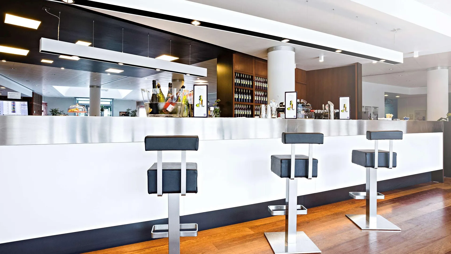 **** Hotel Novotel Milano Malpensa Aeroporto Cardano Al Campo Italia